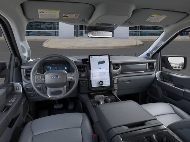 2025 Ford F-150 Lightning Flash - Photo 9
