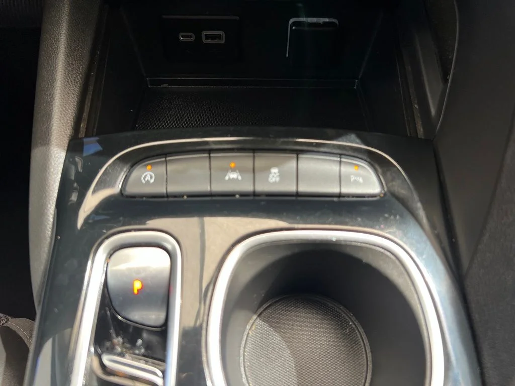 Used 2021 Cinnabar Metallic Buick Preferred image 34