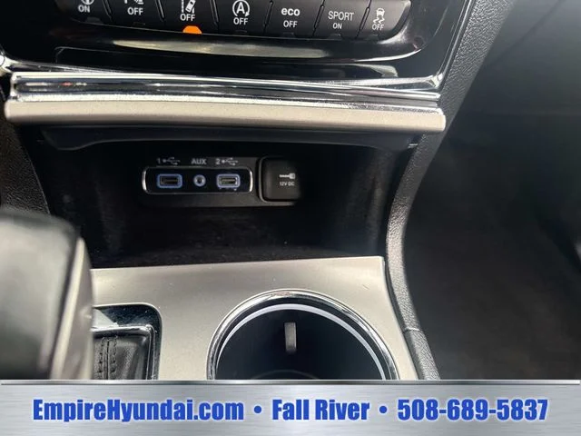 Used 2022 White Jeep Limited image 28