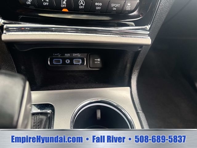 Used 2022 Bright White Clearcoat Jeep Limited image 28