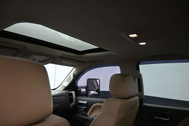 Used 2019 Red GMC Denali image 18