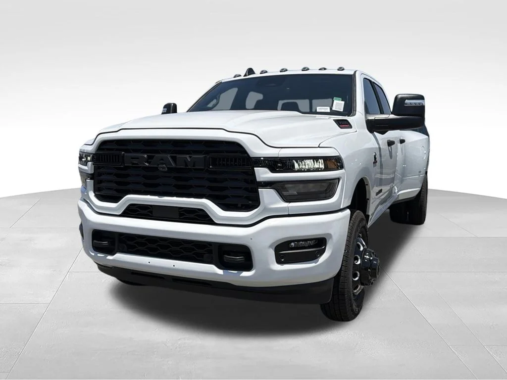 New 2026 Bright White Clear-Coat Exterior Paint RAM Big Horn image 2