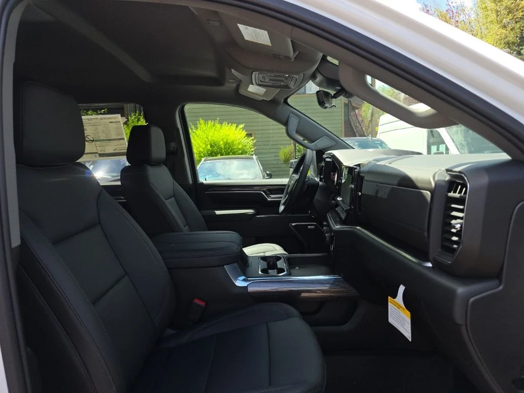 2026 Chevrolet Silverado 3500 HD LTZ - Photo 23