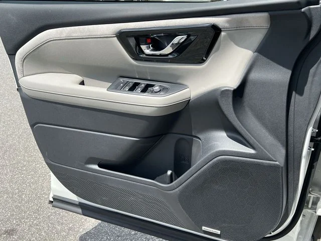 Used 2025 White Subaru Limited image 31