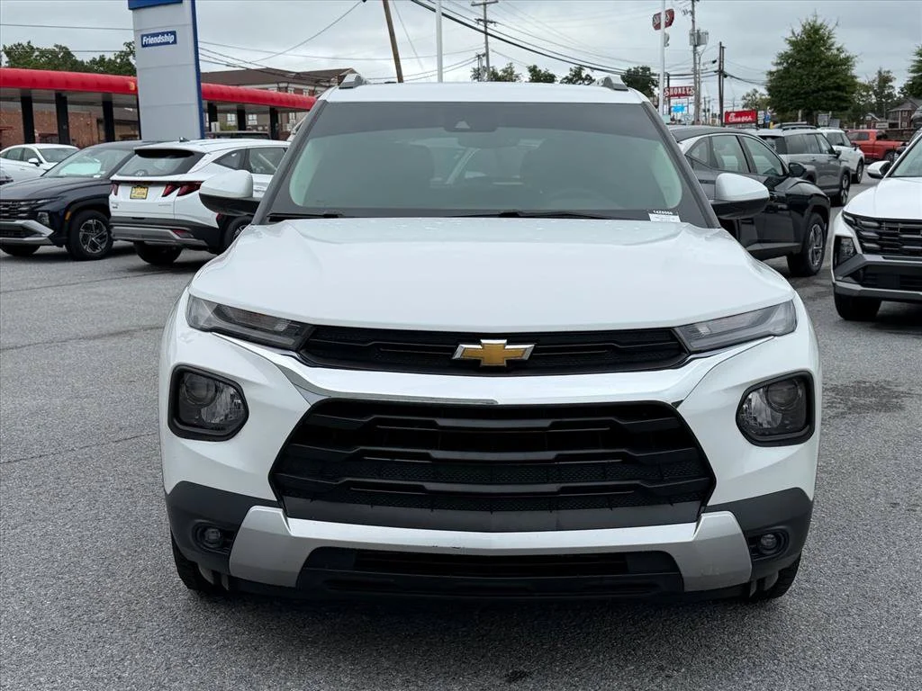 Used 2023 White Chevrolet LT image 14