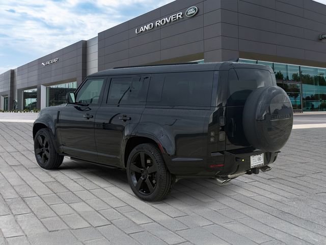 New 2026 Santorini Black Land Rover V8 image 3