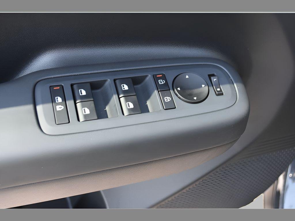 2026 Hyundai Santa Fe SE - Photo 18