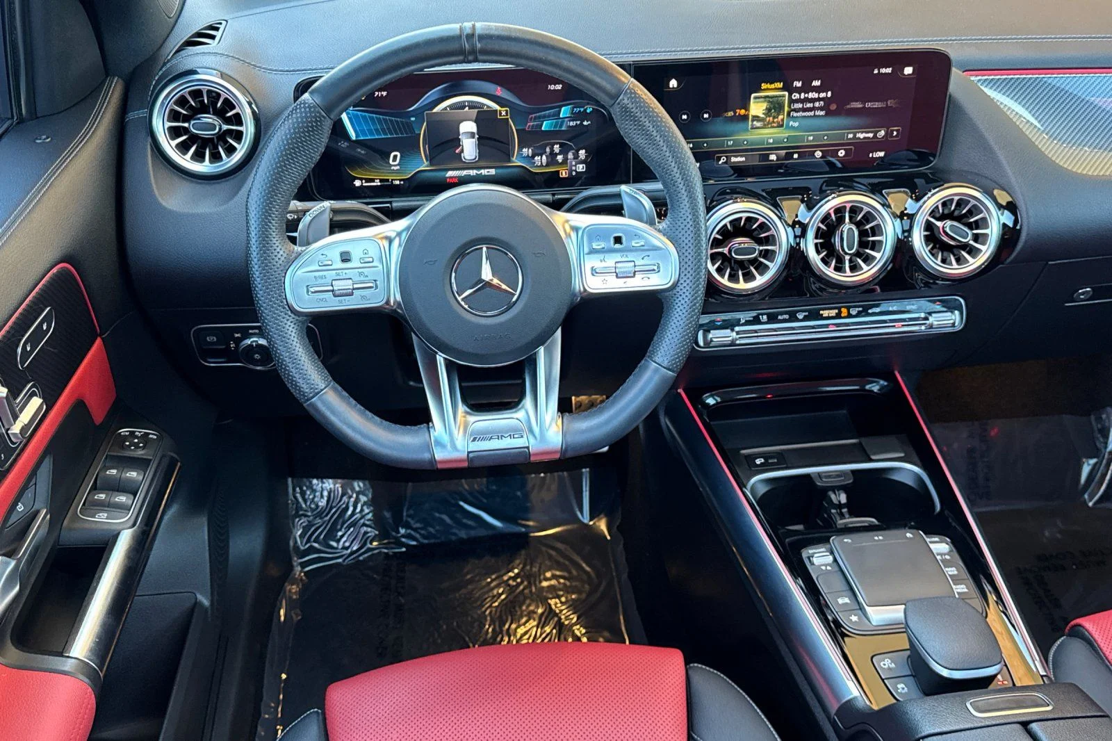 Used 2022 Black Mercedes-Benz 4MATIC® image 16