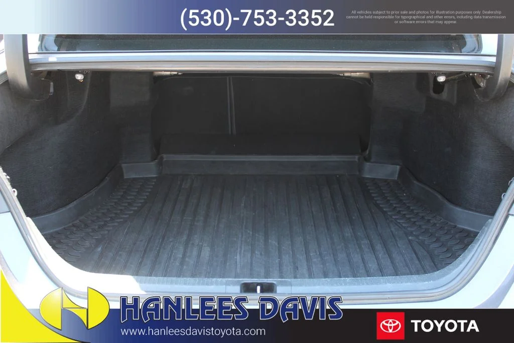 Used 2019 Gray Toyota LE image 10