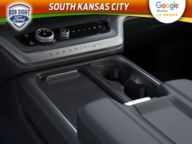 New 2026 Star White Metallic Tri-Coat Ford Platinum® image 15