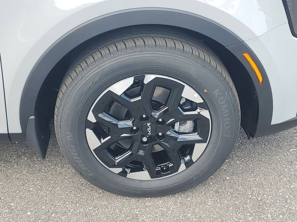 New 2026 Gray Kia S image 10