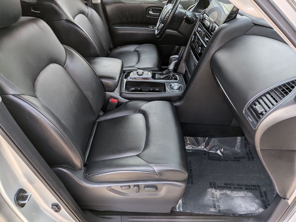 Used 2024 Silver Nissan SV image 34