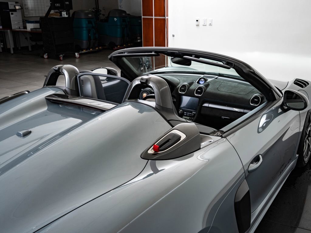 Certified Used 2024 Arctic Grey Porsche RS image 25