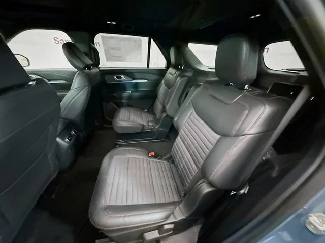 New 2026 Vapor Blue Ford ST-Line image 25