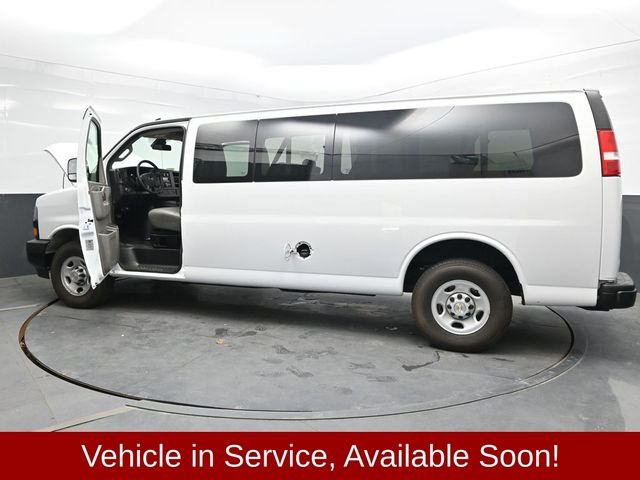 Used 2024 White Chevrolet LS image 43