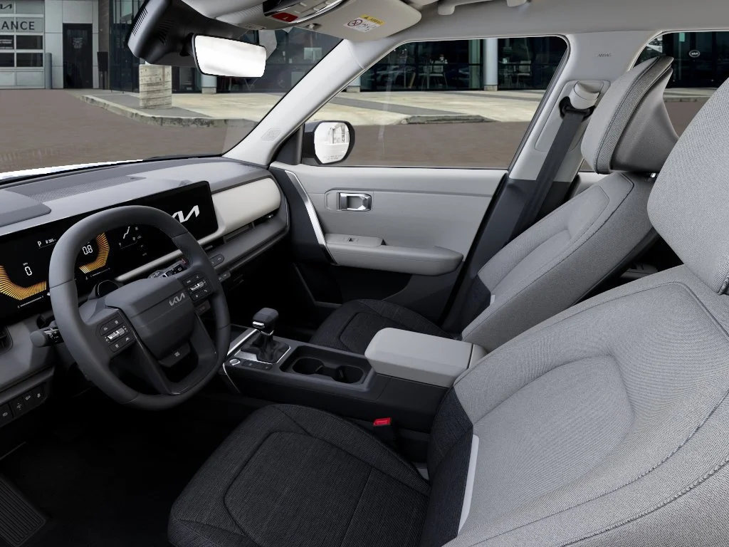 New 2027 Snow White Pearl Kia S image 17