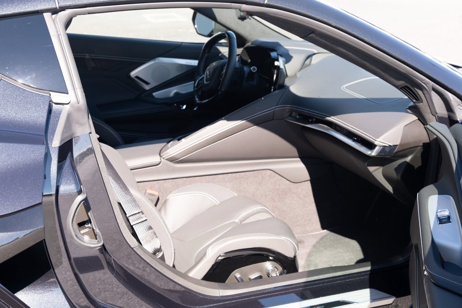 Used 2024 Carbon Flash Metallic Chevrolet 3LZ image 8