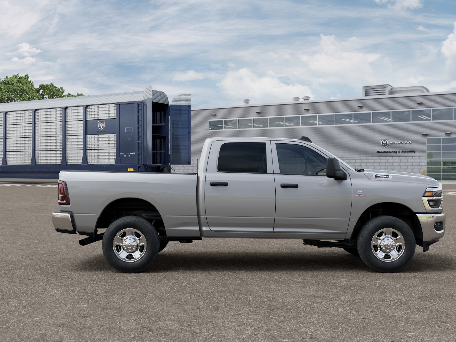 New 2026 Silver-Zynith Exterior Paint RAM TRADESMAN image 12
