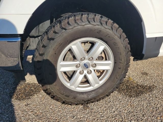 Used 2023 Oxford White Ford XL image 28