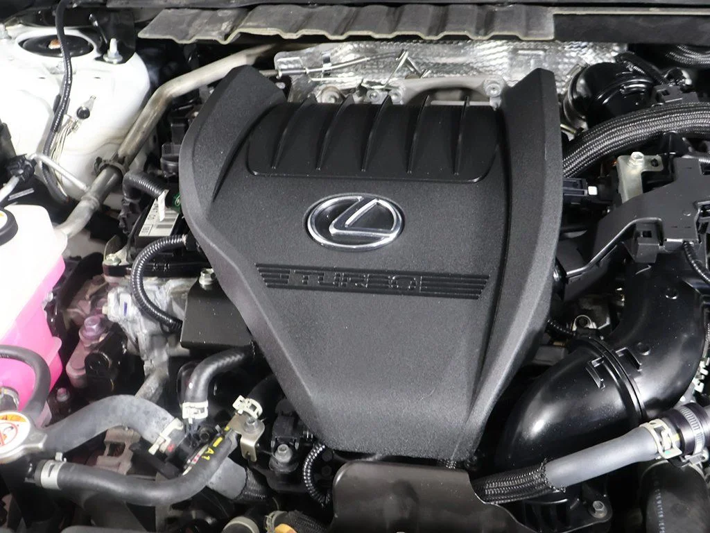 Used 2024 White Lexus 350 F SPORT Handling image 17