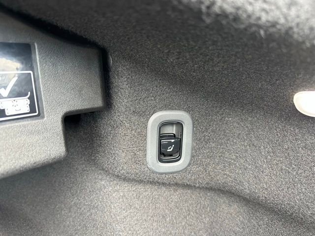 New 2026 Graphite Grey Metallic Mercedes-Benz CLE 450 image 67
