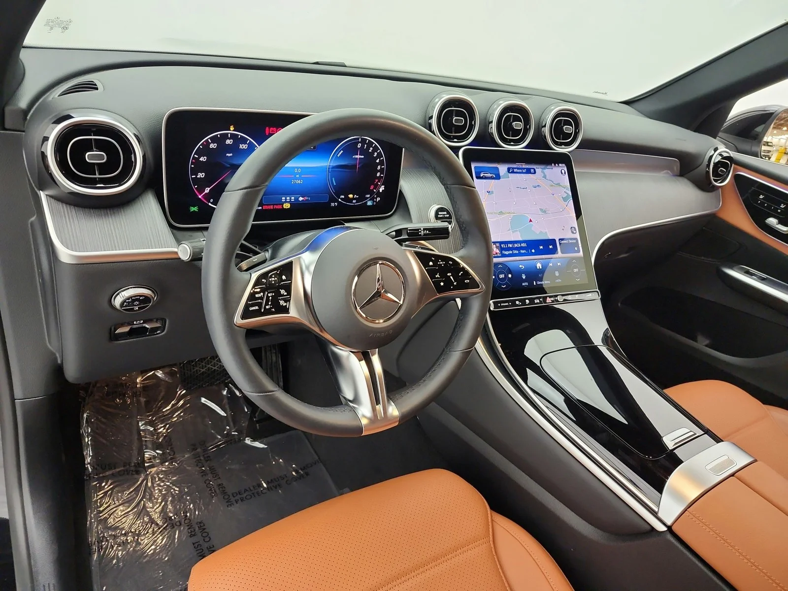 Used 2025 Black Mercedes-Benz GLC 350e 4MATIC® SUV image 9