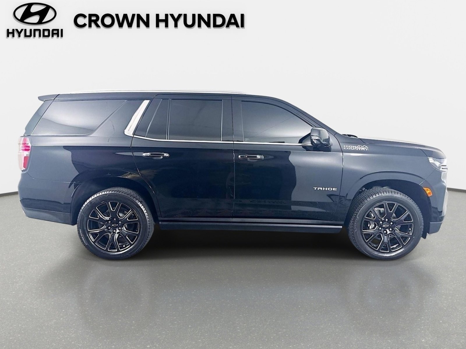 Used 2023 Black Chevrolet High Country image 4