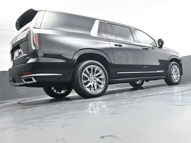 Used 2023 Black Cadillac Premium image 32