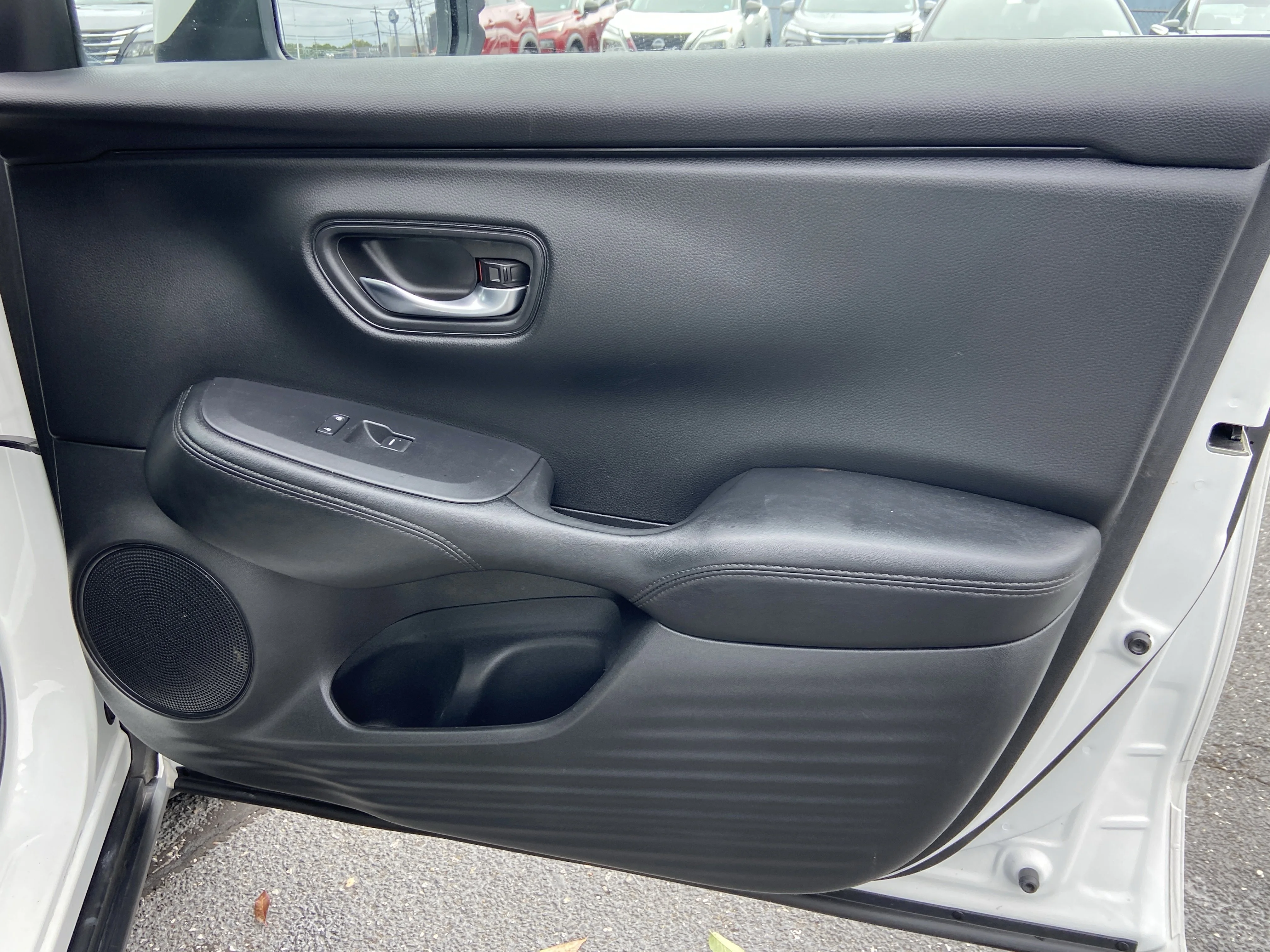 2025 Honda HR-V LX - Photo 26