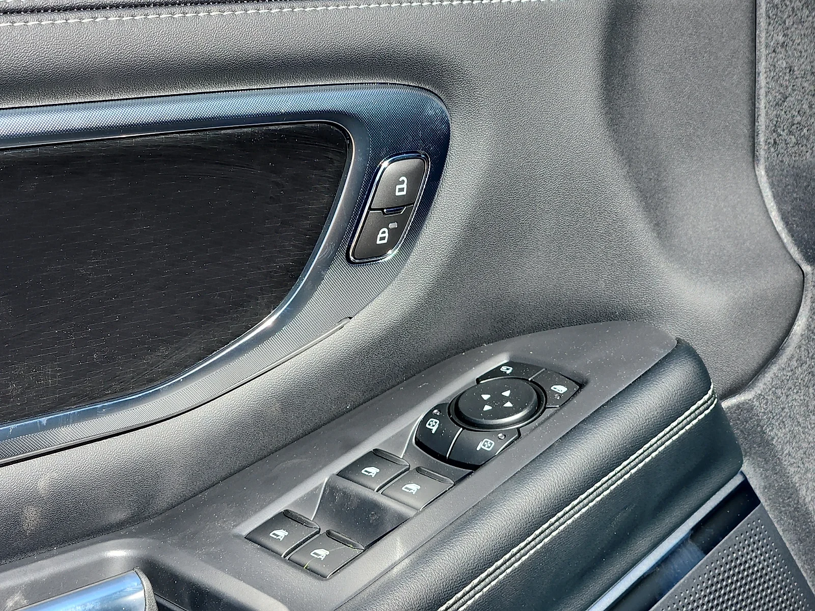 New 2027 Agate Black Metallic Ford Platinum image 14