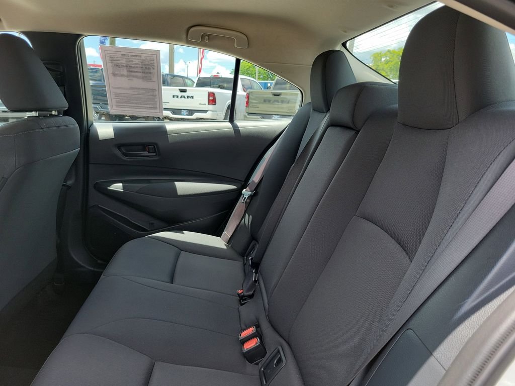 Used 2023 White Toyota LE image 16