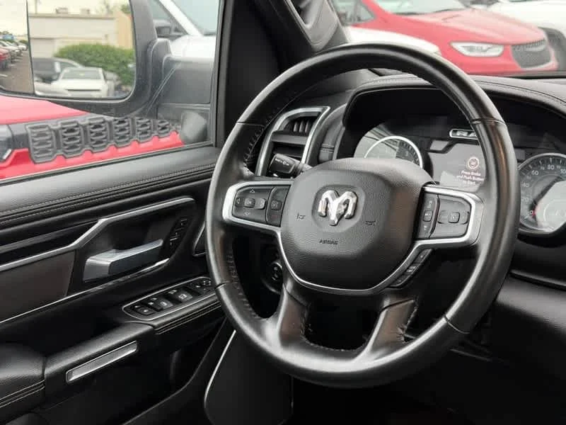 Used 2023 Granite Crystal Metallic Clearcoat Ram Laramie image 13
