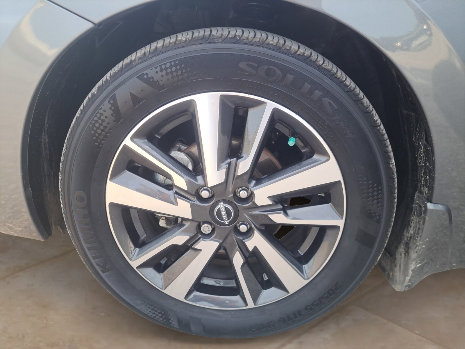 Used 2025 Gun Metallic Nissan SV image 26