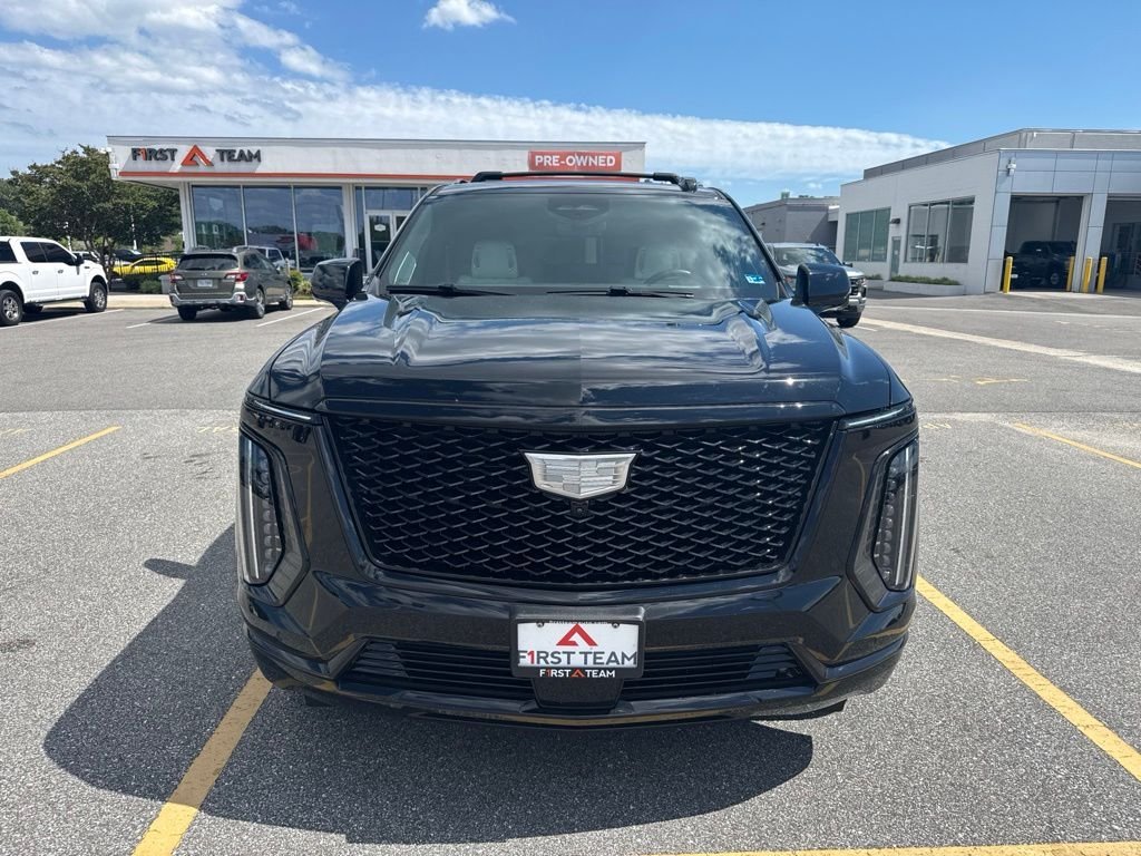 Used 2025 Black Cadillac Sport Platinum image 8