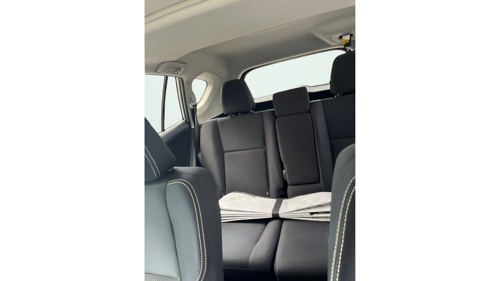 Used 2013 Classic Silver Metallic Toyota XLE image 14