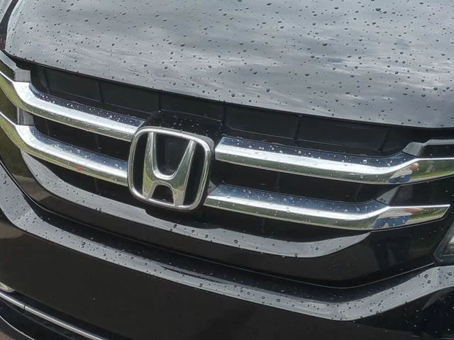Used 2016  Honda EX-L image 24