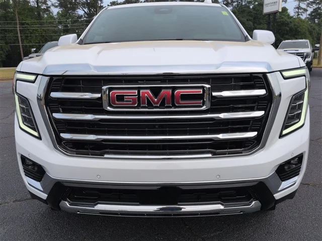 New 2026 Summit White GMC Elevation image 55
