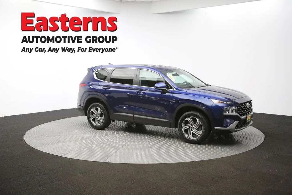 Used 2022 Blue Hyundai SE image 46