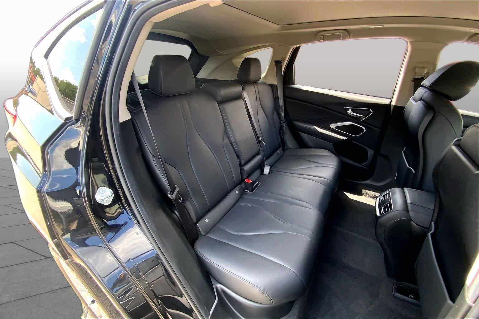 Used 2024 Majestic Black Pearl Acura  image 20