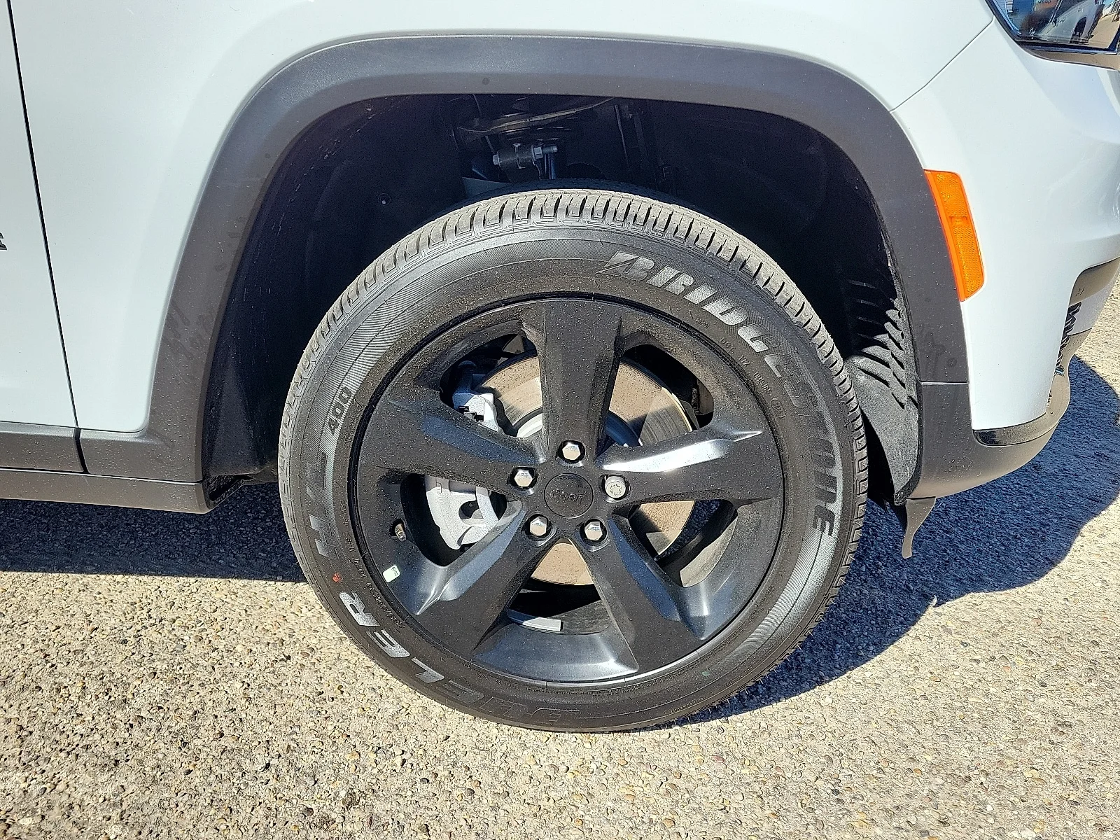 New 2025 PW7 Bright Whit Jeep L ALTITUDE 4X4 image 7