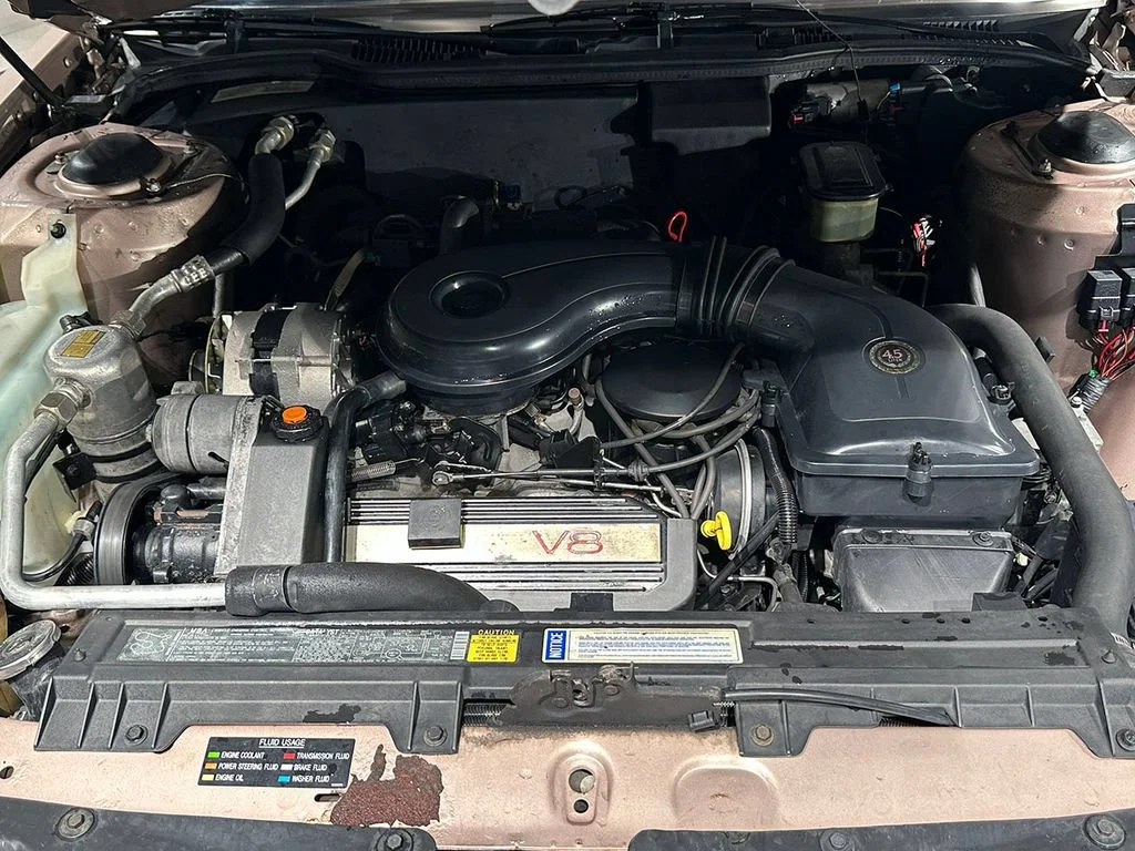 Used 1989  Cadillac NA image 24