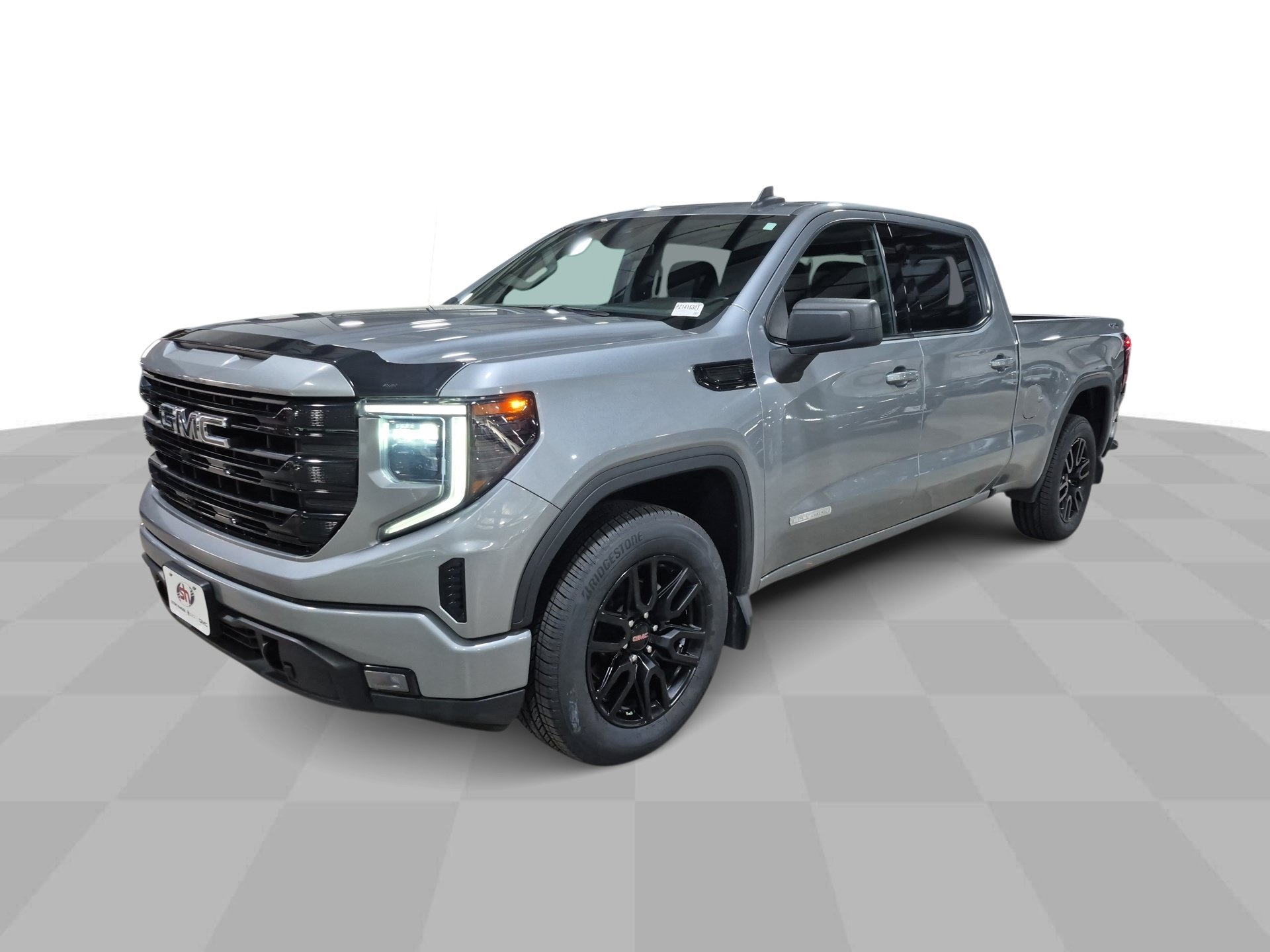 Used 2023 Gray GMC Elevation image 4