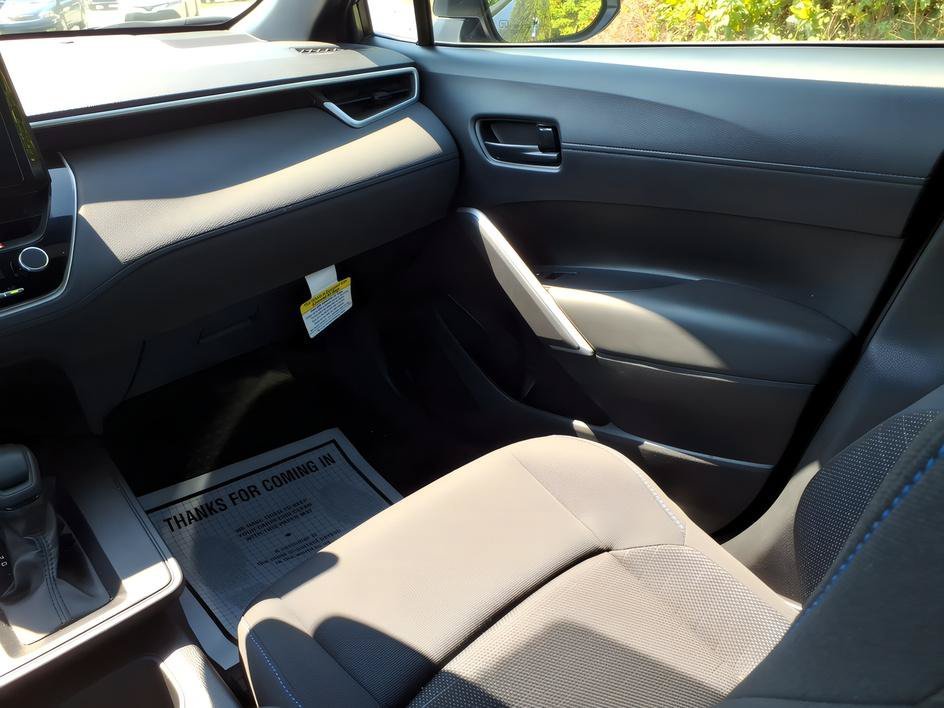 Used 2026 Celestite Toyota Hybrid SE image 26