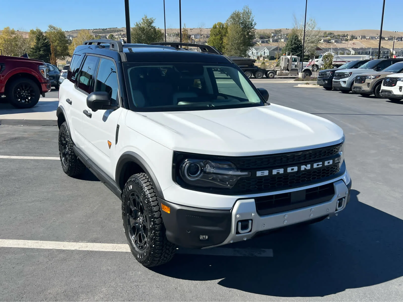 New 2026 Oxford White Ford Badlands® image 4