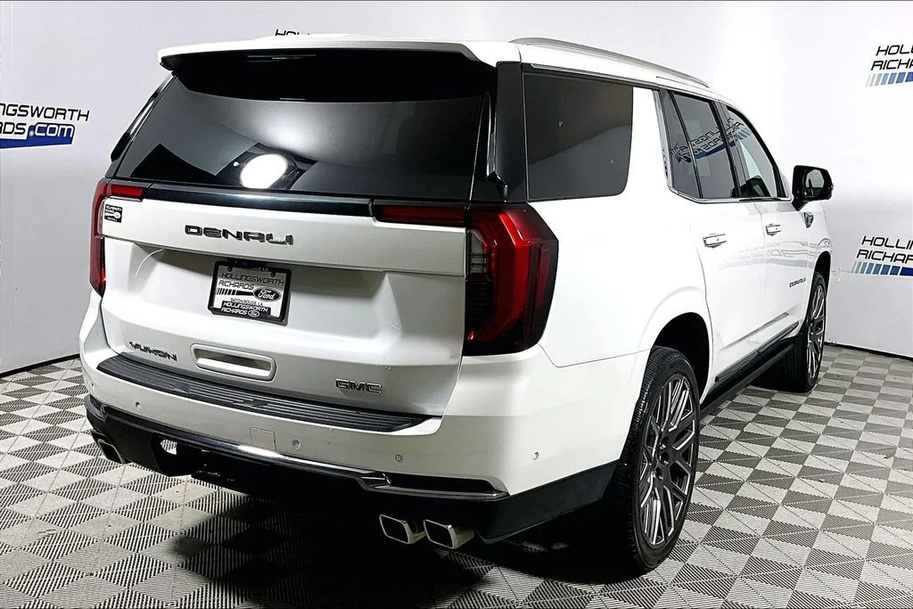 Certified Used 2025 White Frost Tri-Coat GMC Denali Ultimate image 9