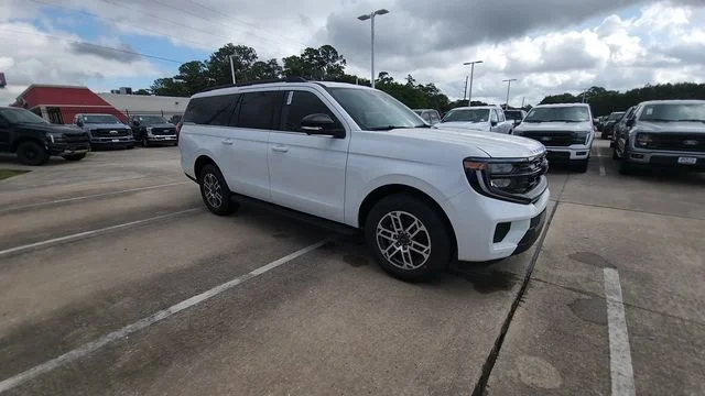 New 2026 Star White Metallic Tri-Coat Ford Active image 2