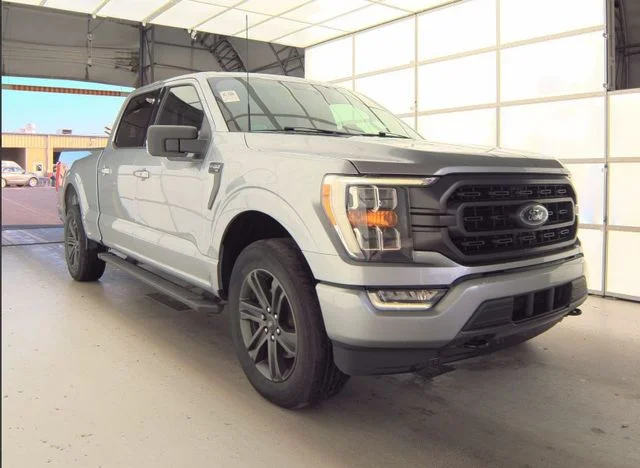 Used 2022 Silver Ford XLT image 1