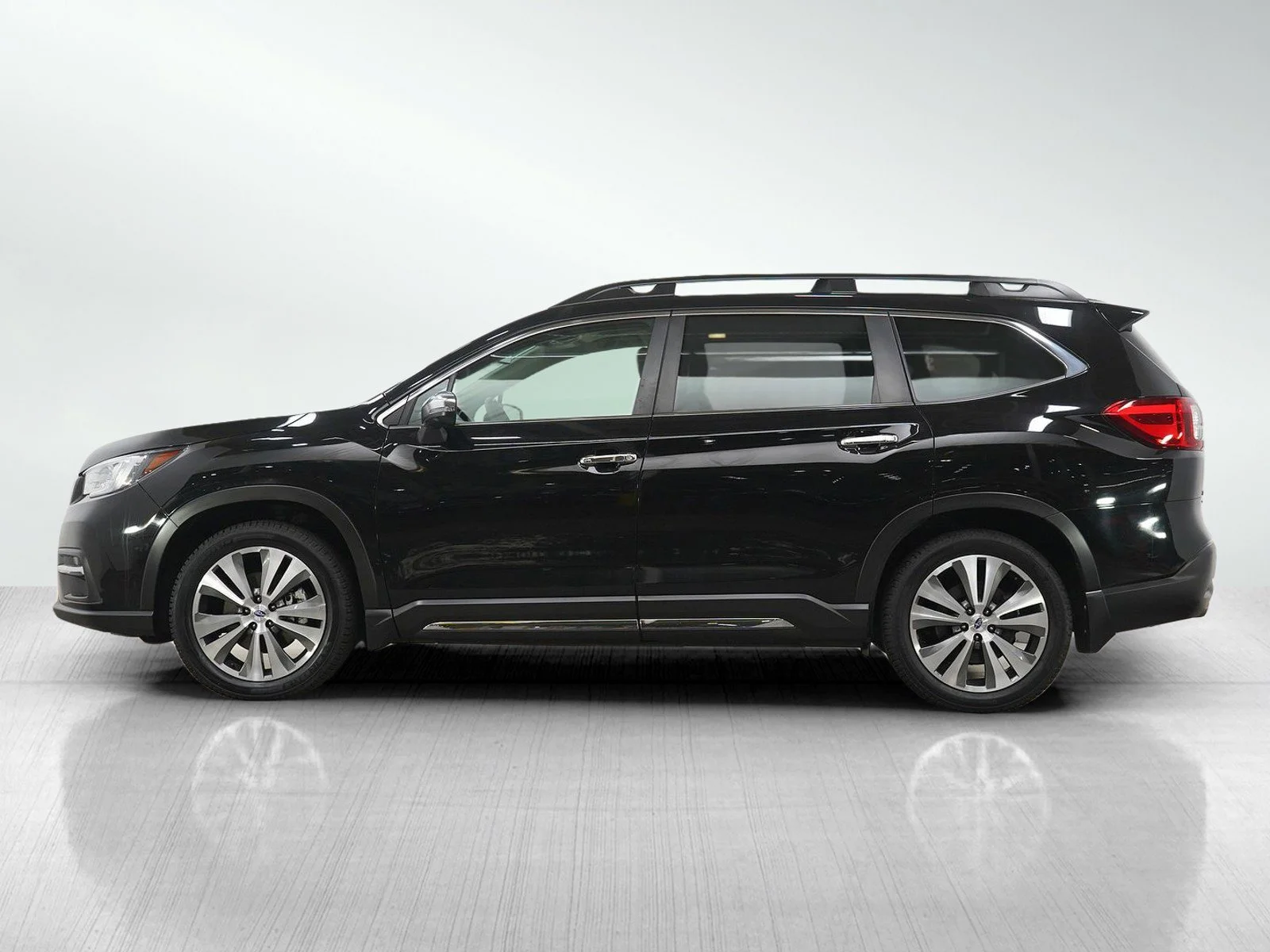 Used 2020 Subaru Ascent Touring with VIN 4S4WMARD7L3421240 for sale in Burnsville, Minnesota