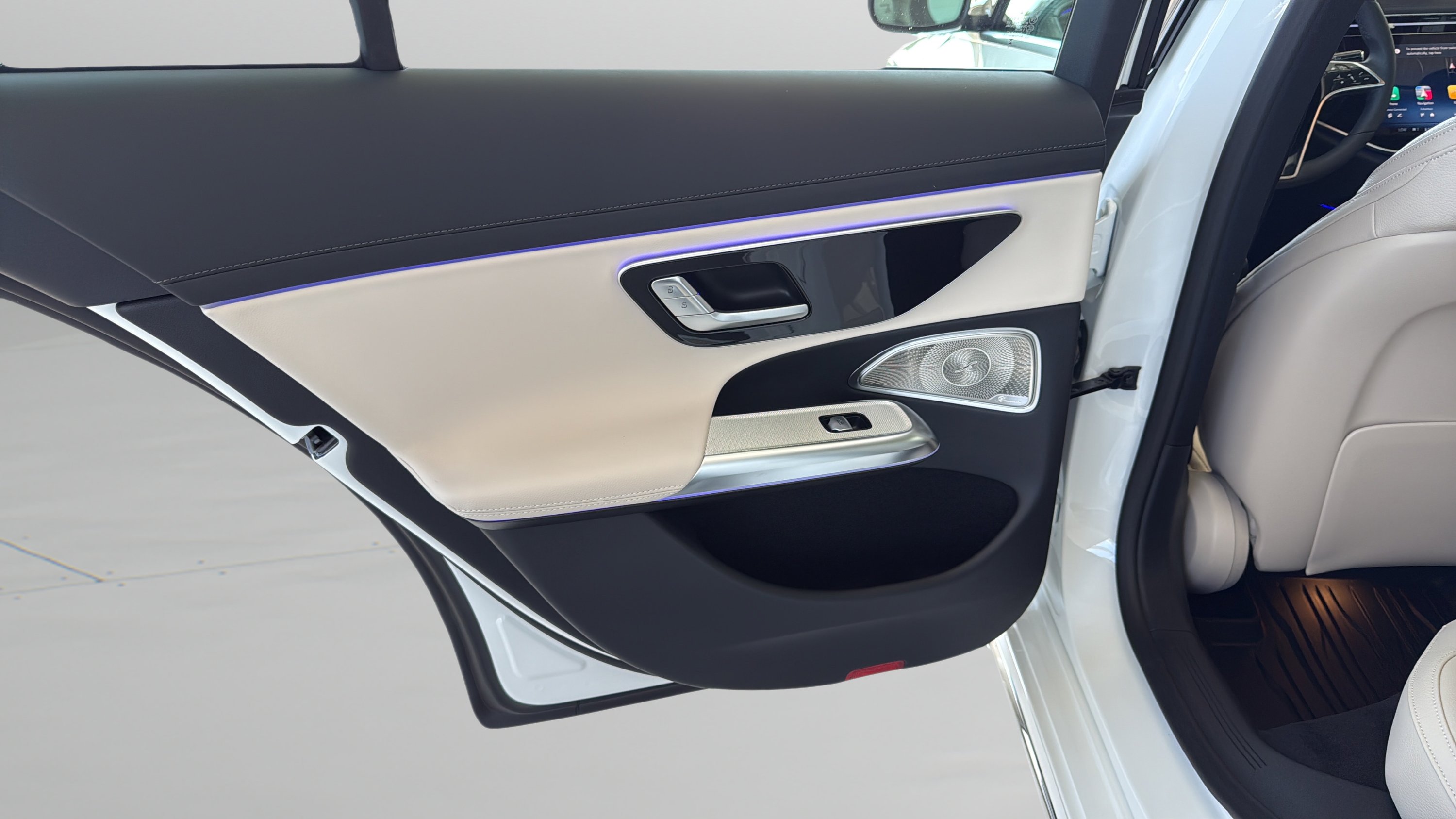Certified Used 2026 Polar White Mercedes-Benz E 450 image 18