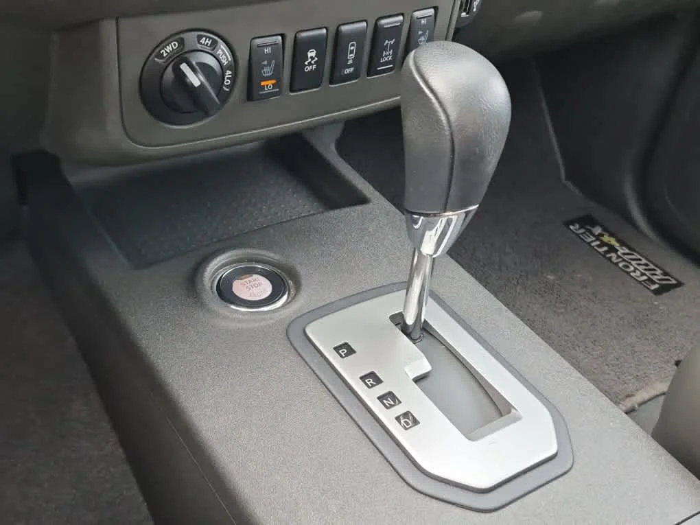 Used 2020 Glacier White Nissan PRO-4X image 12